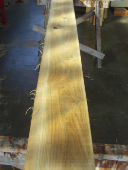 Oak board (E4-3) trimmed