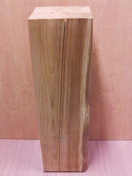 wood pillar No. 11