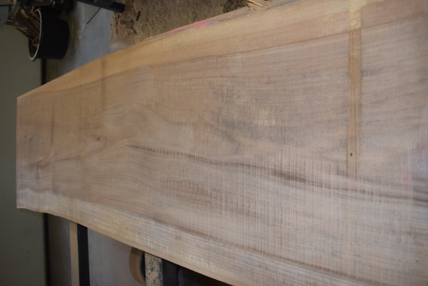 Bild zeigt gehobelte Bohle