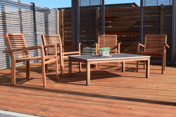Set Gartenstuhl + Lounge Tisch Cumaru; bestehend aus 4 Stühlen + 1 Tisch