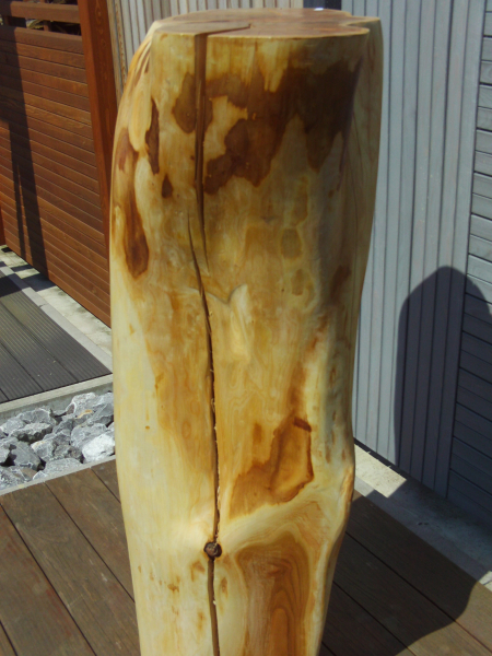 wood pillar No. 20